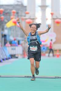 BIB: 5025
                            <button type="button" onclick="openModal(21761278)" class="btn btn-primary btn-sm float-right btn-popup" data-toggle="modal" data-target=".modal-high-quality">
                        <i class="fas fa-shopping-cart"></i> Add to Cart
                    </button>
                                            <button type="button" onclick="isThisMe(21761278, true)" class="btn btn-success btn-sm float-right btn-popup btn-isme hidden" data-toggle="tooltip" data-placement="bottom" title="นี่คือรูปของคุณใช่ไหม คลิกที่นี่เพื่อเอาเข้าอัลบั้ม">
                        <i class="fas fa-plus"></i> Add to album
                    </button>
                    <button type="button" onclick="isThisMe(21761278, false)" class="btn btn-warning btn-sm float-right btn-popup btn-isnotme hidden">
                        <i class="fas fa-ban"></i> Remove from album
                    </button>